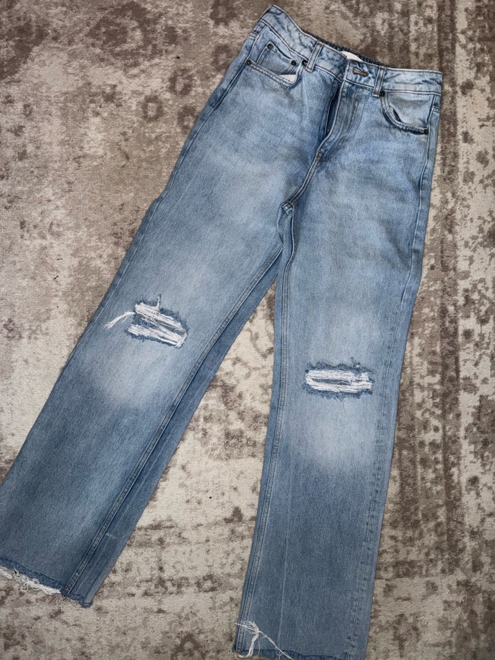 Zara Women’s Straight Leg Distressed Denim | High Waisted, Size 4/26